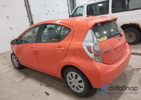 2013 Toyota Prius C Two from USA, damaged, VIN JTDKDTB35D1051161